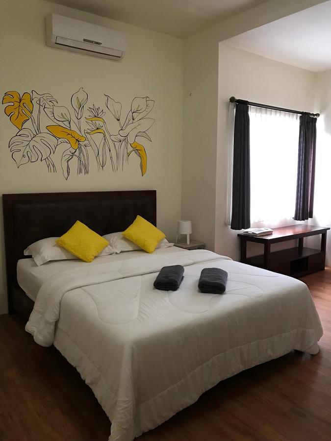 Matta Lodge Kuta Selatan Exterior foto